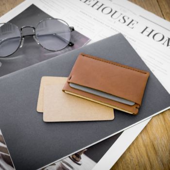 SLIM card sleeve