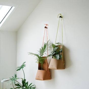 CURV Pot hanger Tall