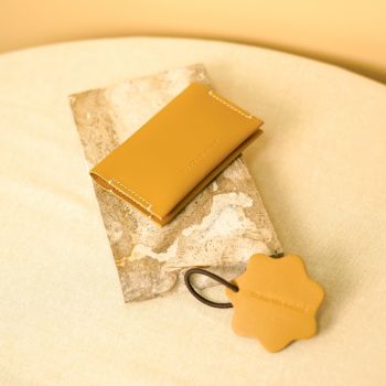 CARD case #1 | mustard