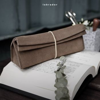ROLL pen pocket