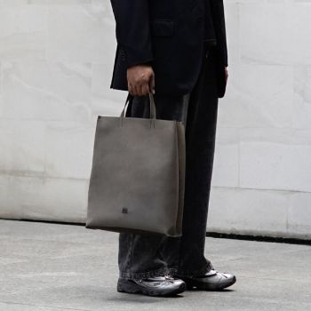 RAW SQUARE hand bag